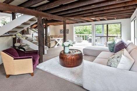 Photo of property in 2/64 Mirrabooka Avenue, Botany Downs, Auckland, 2010