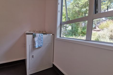 Photo of property in 15 Regent Street, Whakapirau, Maungaturoto, 0583