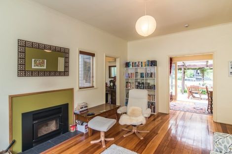 Photo of property in 28 Wellington Road, Paekakariki, 5034