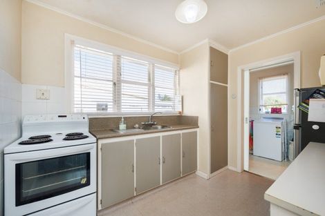 Photo of property in 1/106 Linton Street, West End, Palmerston North, 4410