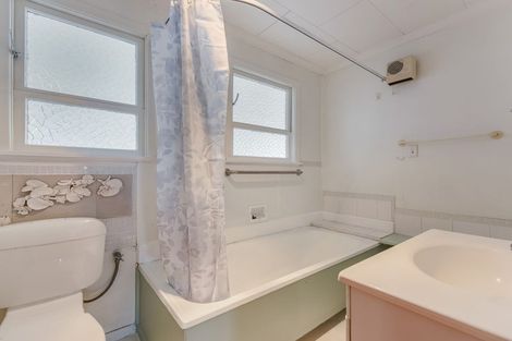 Photo of property in 1/19 Waimea Road, Nelson South, Nelson, 7010