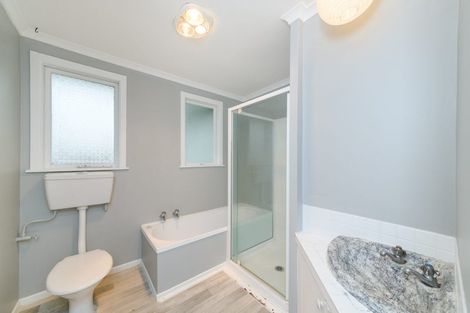 Photo of property in 14 Apollo Parade, Milson, Palmerston North, 4414