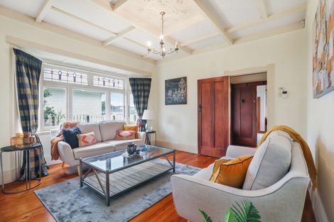 Photo of property in 5a Youngs Road, Papakura, 2110