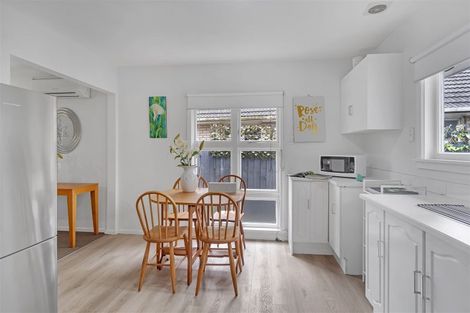 Photo of property in 24 Pembroke Street, Avondale, Christchurch, 8061