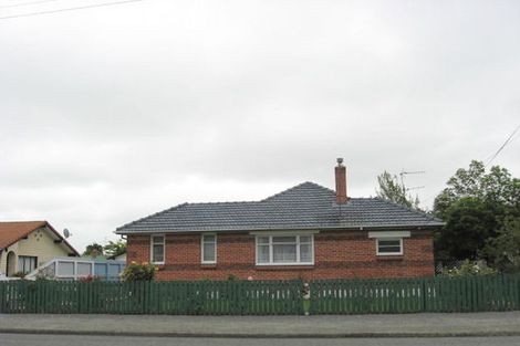 Photo of property in 72 Mcmurdo Street, Tinwald, Ashburton, 7700