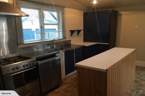 Photo of property in 227 Ferguson Street, Palmerston North, 4410