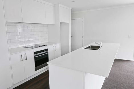 Photo of property in 34 Castletown Street, Wallaceville, Upper Hutt, 5018