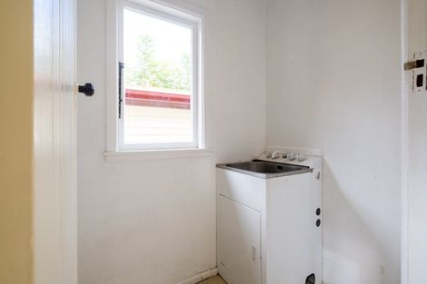 Photo of property in 97 James Cook Street, Havelock North, 4130