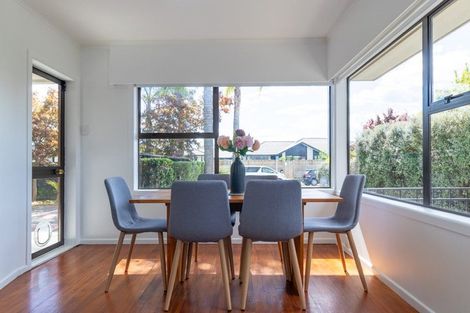 Photo of property in 6 Bowen Place, St Andrews, Hamilton, 3200