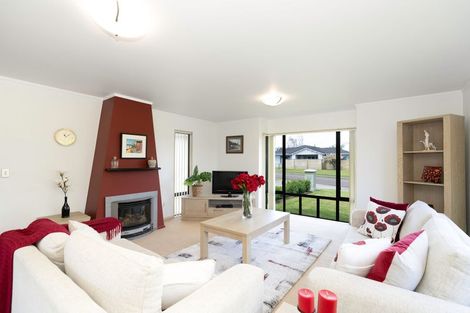 Photo of property in 1 Corfe Castle Lane, Levin, 5510