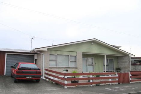 Photo of property in 19 Puketapu Road, Taradale, Napier, 4112