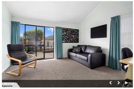 Photo of property in 19 Halladale Road, Papakowhai, Porirua, 5024