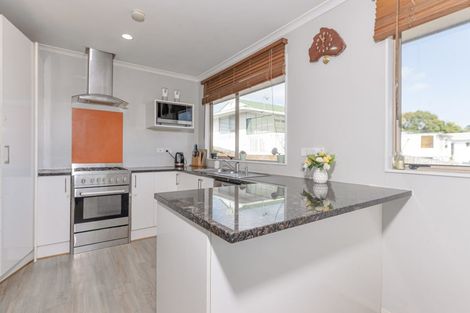 Photo of property in 49a Forest Hill Road, Henderson, Auckland, 0612