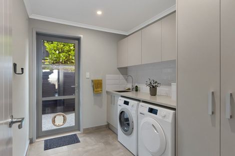 Photo of property in 8 Woodridge Drive, Stanmore Bay, Whangaparaoa, 0932