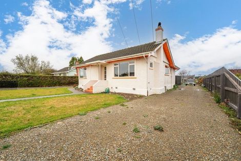 Photo of property in 9 Moorhouse Street, Waimate, 7924
