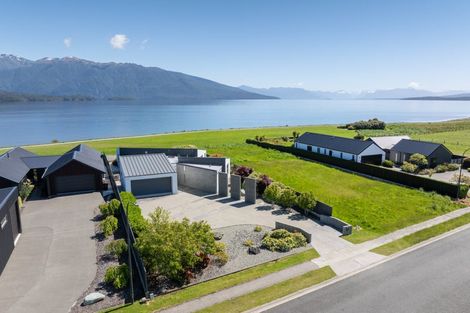 Photo of property in 68 South Arm Drive, Te Anau, 9600