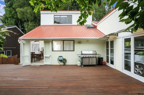 Photo of property in 1/5 Wyvern Place, Glenfield, Auckland, 0629