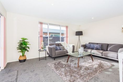 Photo of property in 2/18a Thistledown Place, Woolston, Christchurch, 8062