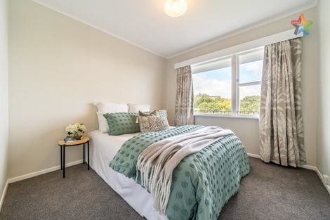 Photo of property in 231 Dowse Drive, Maungaraki, Lower Hutt, 5010