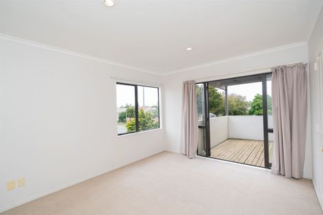 Photo of property in 1/1161 Victoria Street, Whitiora, Hamilton, 3200