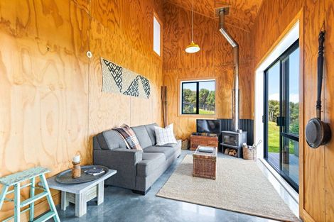 Photo of property in 79 Bishop Lane, Tawharanui Peninsula, Matakana, 0986