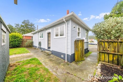 Photo of property in 45 Molesworth Street, Taita, Lower Hutt, 5011