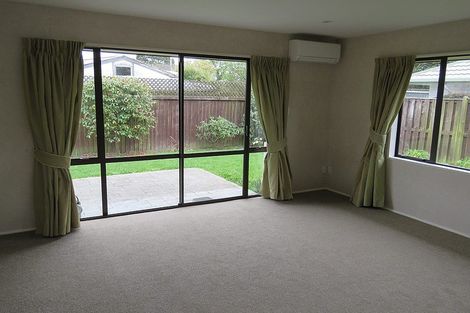 Photo of property in 6 Lacebark Lane, Northcote, Christchurch, 8052