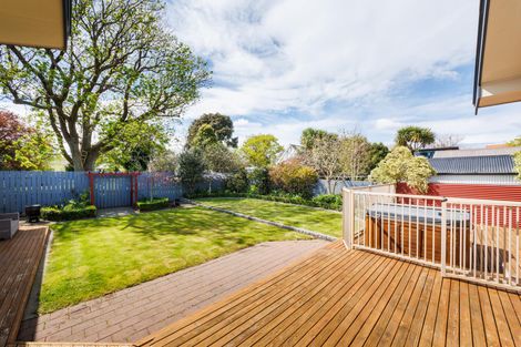 Photo of property in 21 Alan Street, Palmerston North, 4414