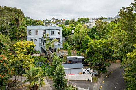 Photo of property in 8 Thompson Road, Bluff Hill, Napier, 4110