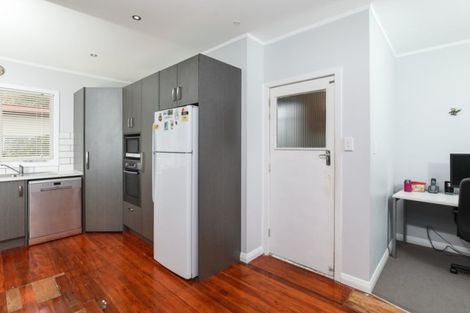 Photo of property in 57 Knighton Road, Hillcrest, Hamilton, 3216