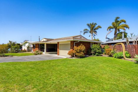 Photo of property in 19 Roskilda Crescent, Taradale, Napier, 4112