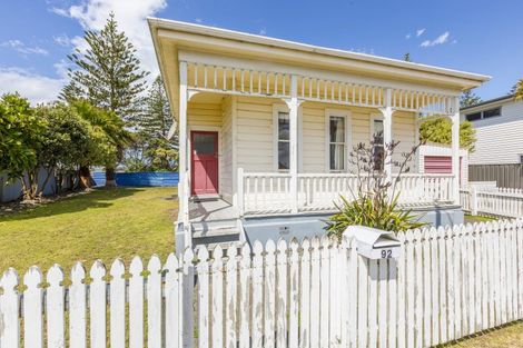 Photo of property in 92 Te Awa Avenue, Te Awa, Napier, 4110