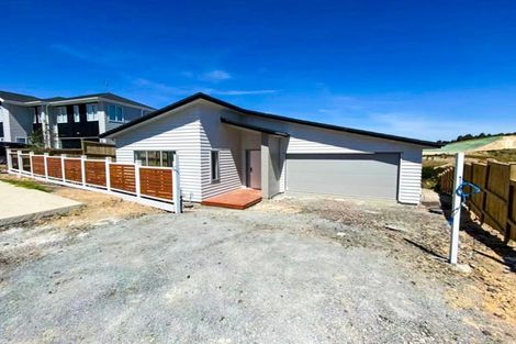 Photo of property in 155 Godfrey Drive, Orewa, 0931