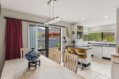 Photo of property in 28 Cedar Drive, Paraparaumu Beach, Paraparaumu, 5032