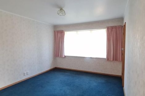 Photo of property in 82 Fraser Crescent, Elderslea, Upper Hutt, 5018