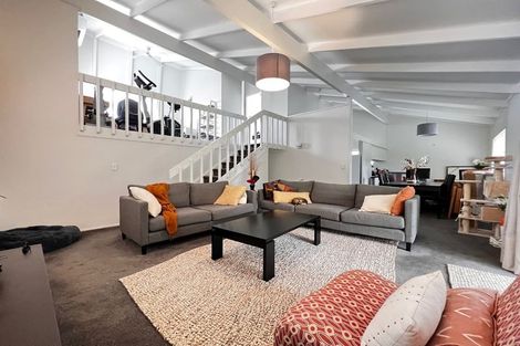 Photo of property in 1/9a Alfred Street, Northcote Point, Auckland, 0627