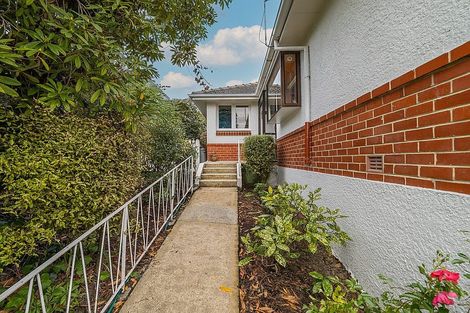 Photo of property in 54 Balmacewen Road, Maori Hill, Dunedin, 9010