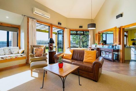Photo of property in Beckenridge Lodge, 1 Breckenridge Lane, Puketapu, Napier, 4183