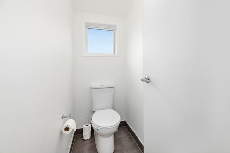 Photo of property in 1/67a Metcalfe Road, Ranui, Auckland, 0612