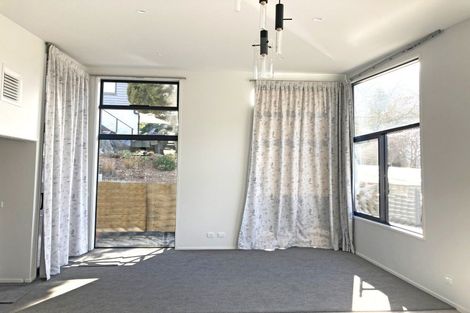 Photo of property in 53 Faulks Terrace, Wanaka, 9305