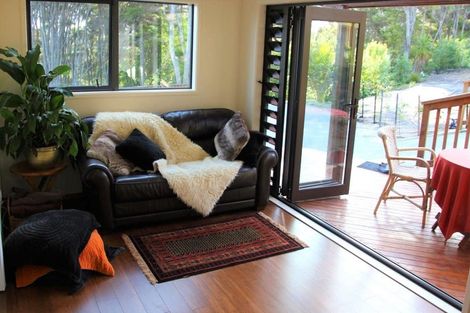 Photo of property in 30 Maire Road, Orewa, 0931