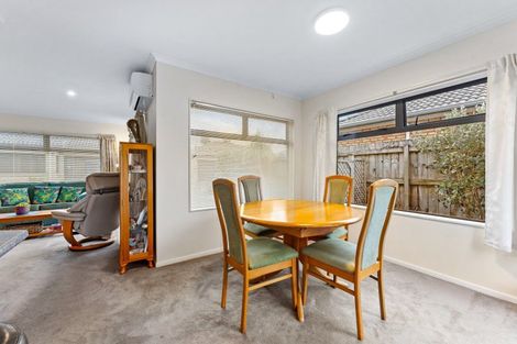 Photo of property in 14 Francis Skinner Place, Orewa, 0931