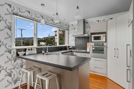 Photo of property in 5 Upland Street, Helensburgh, Dunedin, 9010