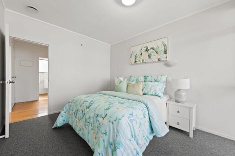 Photo of property in 19a Marewa Street, Te Atatu South, Auckland, 0610
