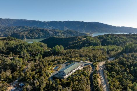 Photo of property in Splitapplelodge.com, 370 Kaiteriteri-sandy Bay Road, Kaiteriteri, Motueka, 7197