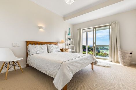 Photo of property in 143c Ingram Road, Bombay, Drury, 2579