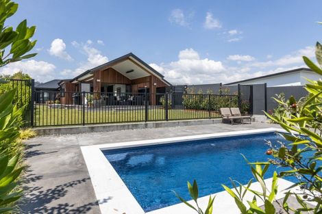 Photo of property in 5 Rich Rise, Havelock North, 4130