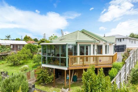 Photo of property in 1/204 Sturges Road, Henderson, Auckland, 0612
