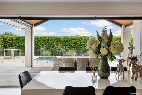 Photo of property in 3 Armstrong Way, Waiuku, 2123