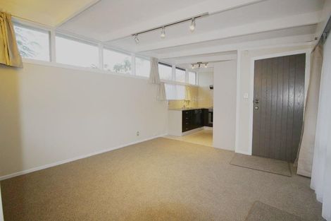 Photo of property in 2/127 Seabrook Avenue, New Lynn, Auckland, 0600